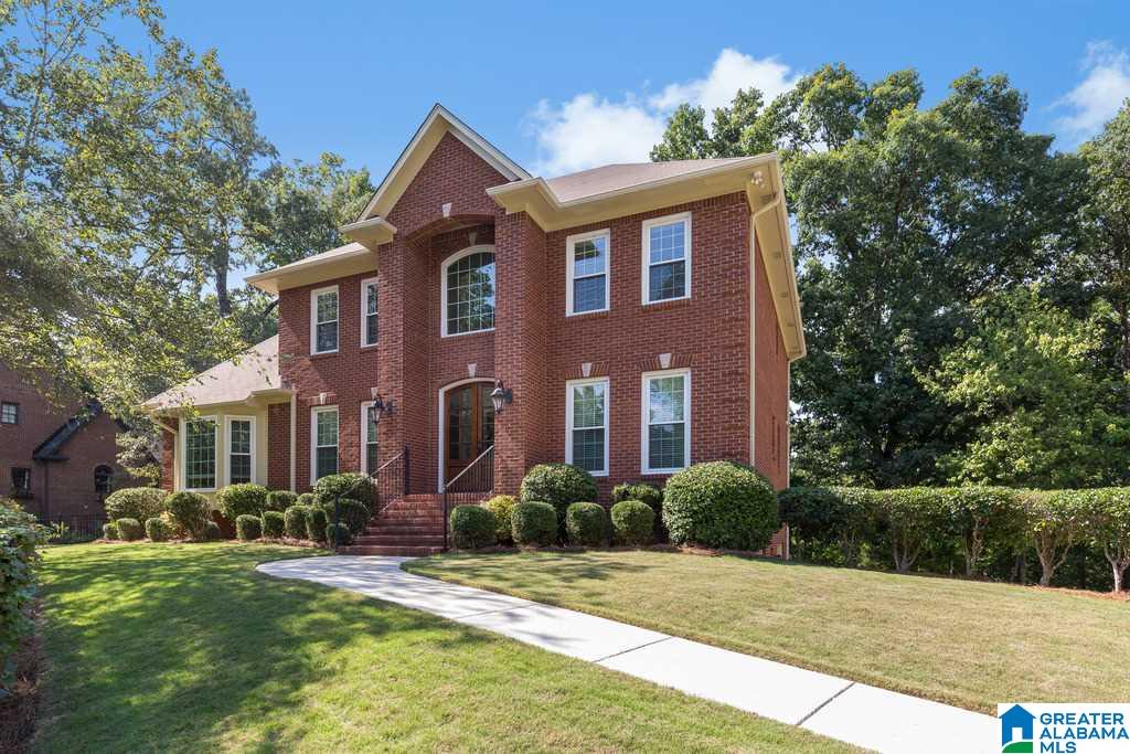 1013 Oak Tree Road Birmingham, AL 35244 - Photo 38 of 44