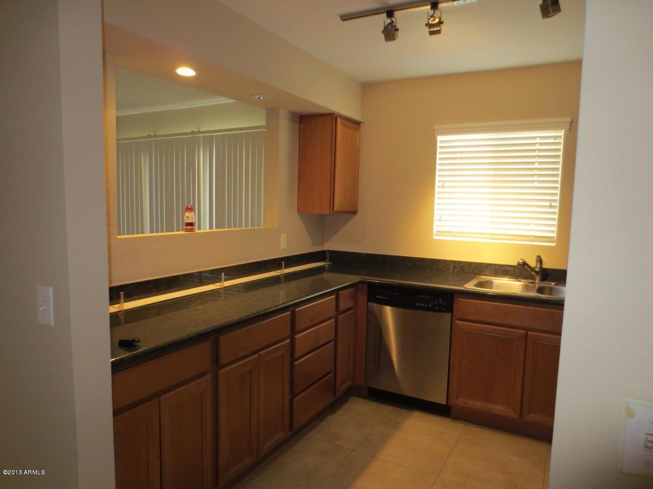 5401 East Thomas Road, Unit 1017 Phoenix, AZ 85018 - Photo 11 of 16 20130307030707538378000000-o