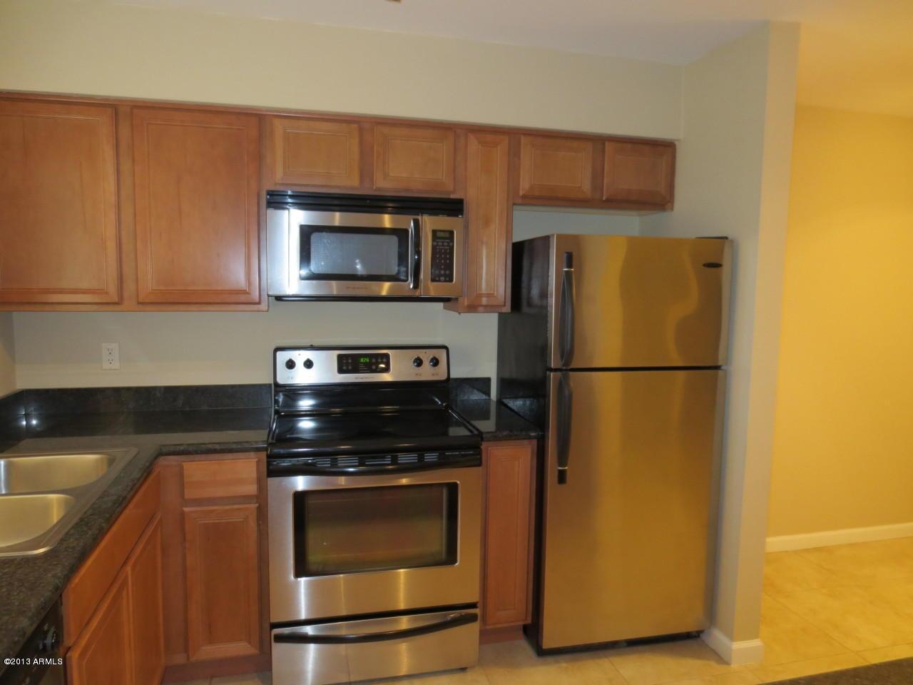 5401 East Thomas Road, Unit 1017 Phoenix, AZ 85018 - Photo 12 of 16 20130307031828629330000000-o
