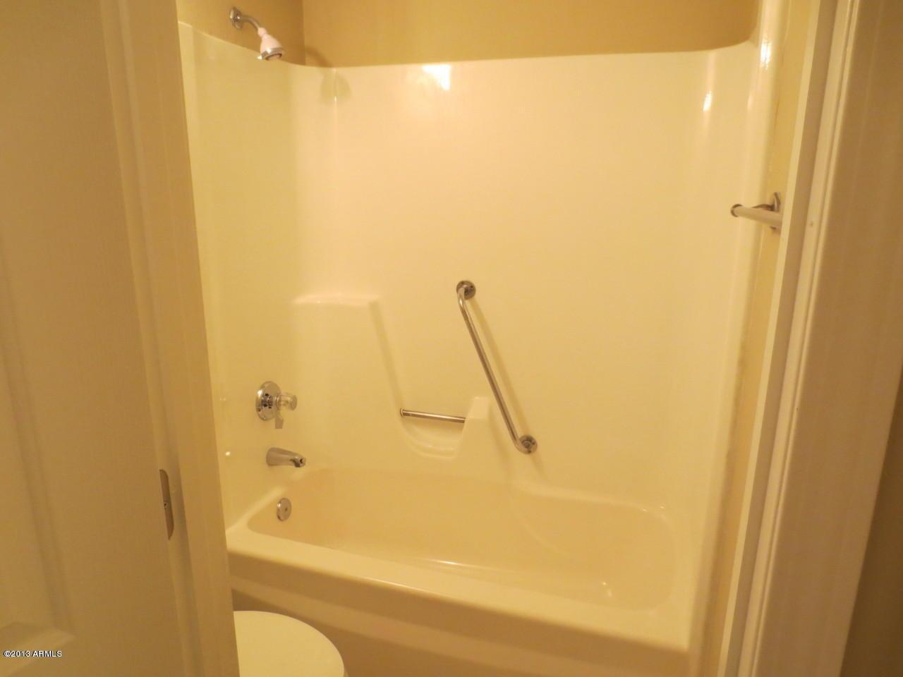 5401 East Thomas Road, Unit 1017 Phoenix, AZ 85018 - Photo 14 of 16 20130307031328226592000000-o