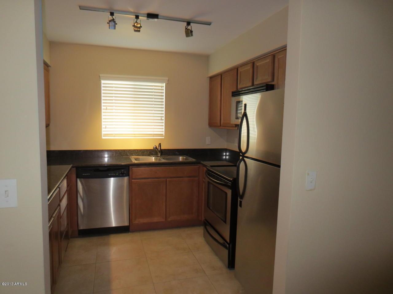 5401 East Thomas Road, Unit 1017 Phoenix, AZ 85018 - Photo 9 of 16 20130307030621614854000000-o