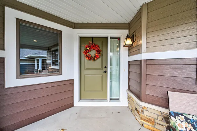 $499,900 | 2021 Goodview Avenue North, Oakdale, MN 55128