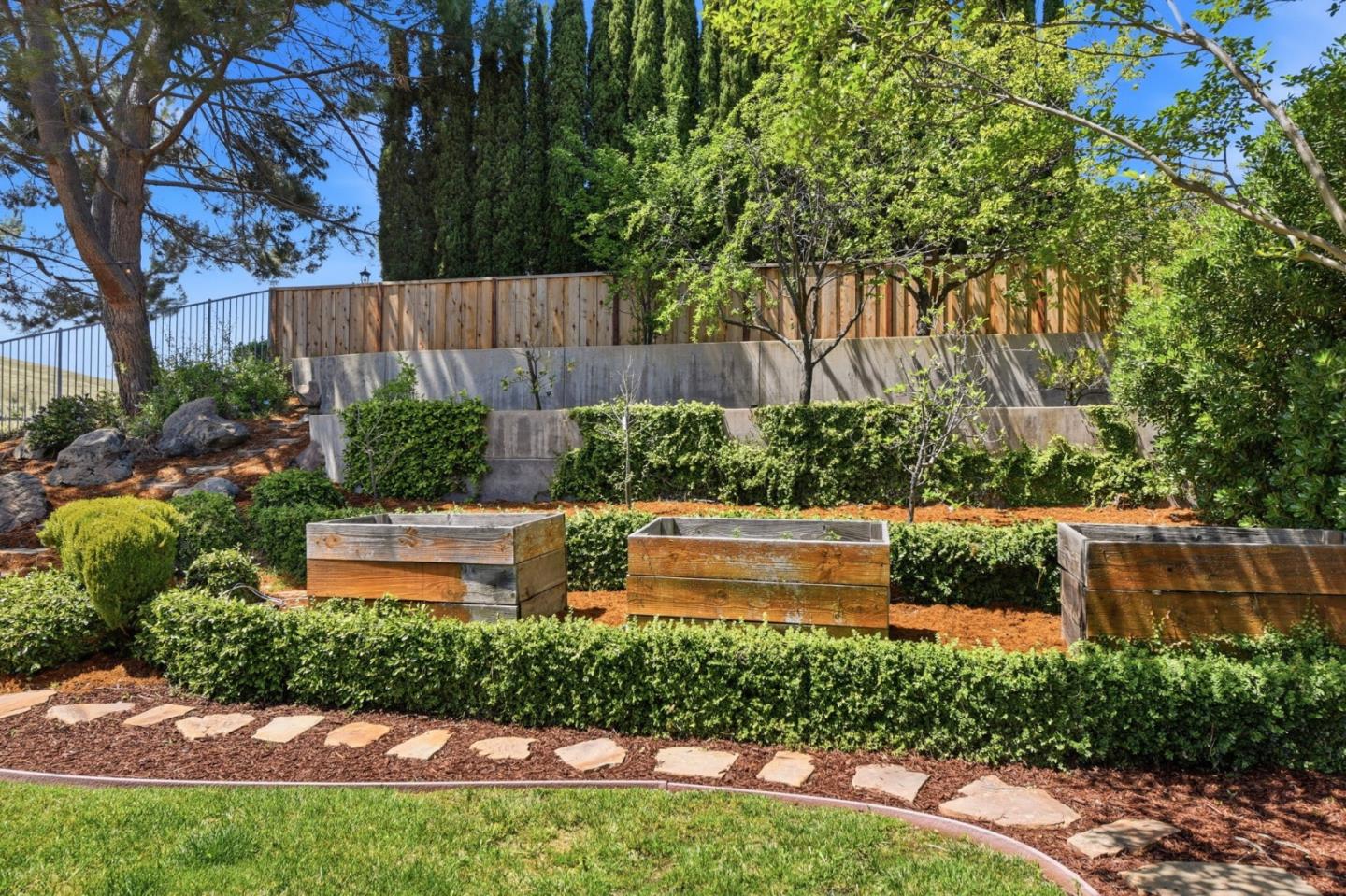 2566 Bentley Ridge Drive San Jose, CA 95138 - Photo 94 of 101