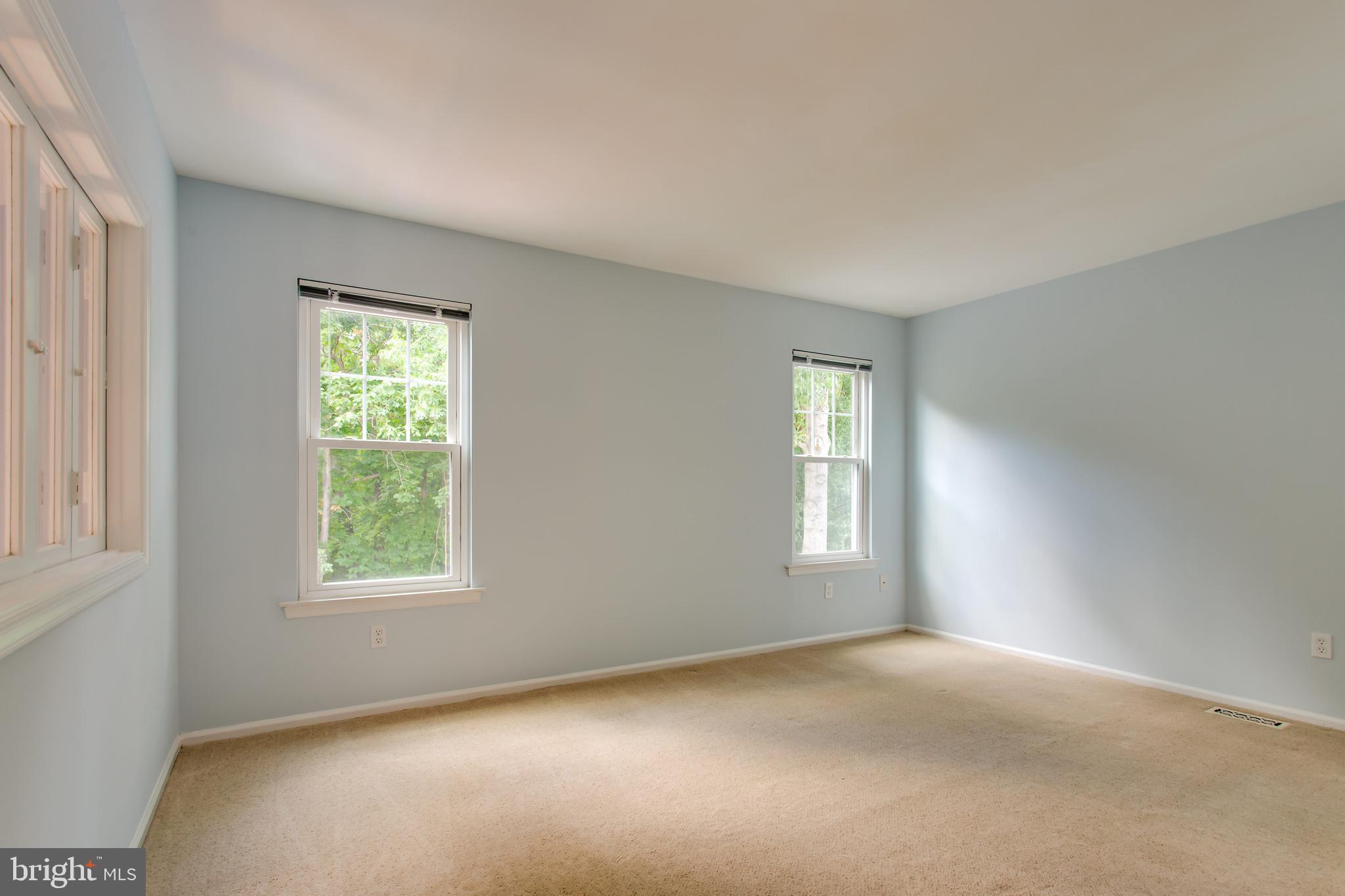 21 Ferguson Court Sterling, VA 20165 - Photo 18 of 44