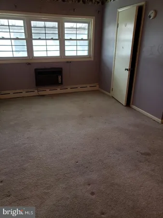$49,000 | 502 West Girard Street, Mount Carmel, PA 17851