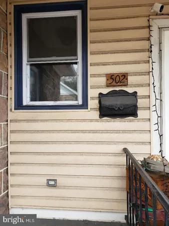 $49,000 | 502 West Girard Street, Mount Carmel, PA 17851