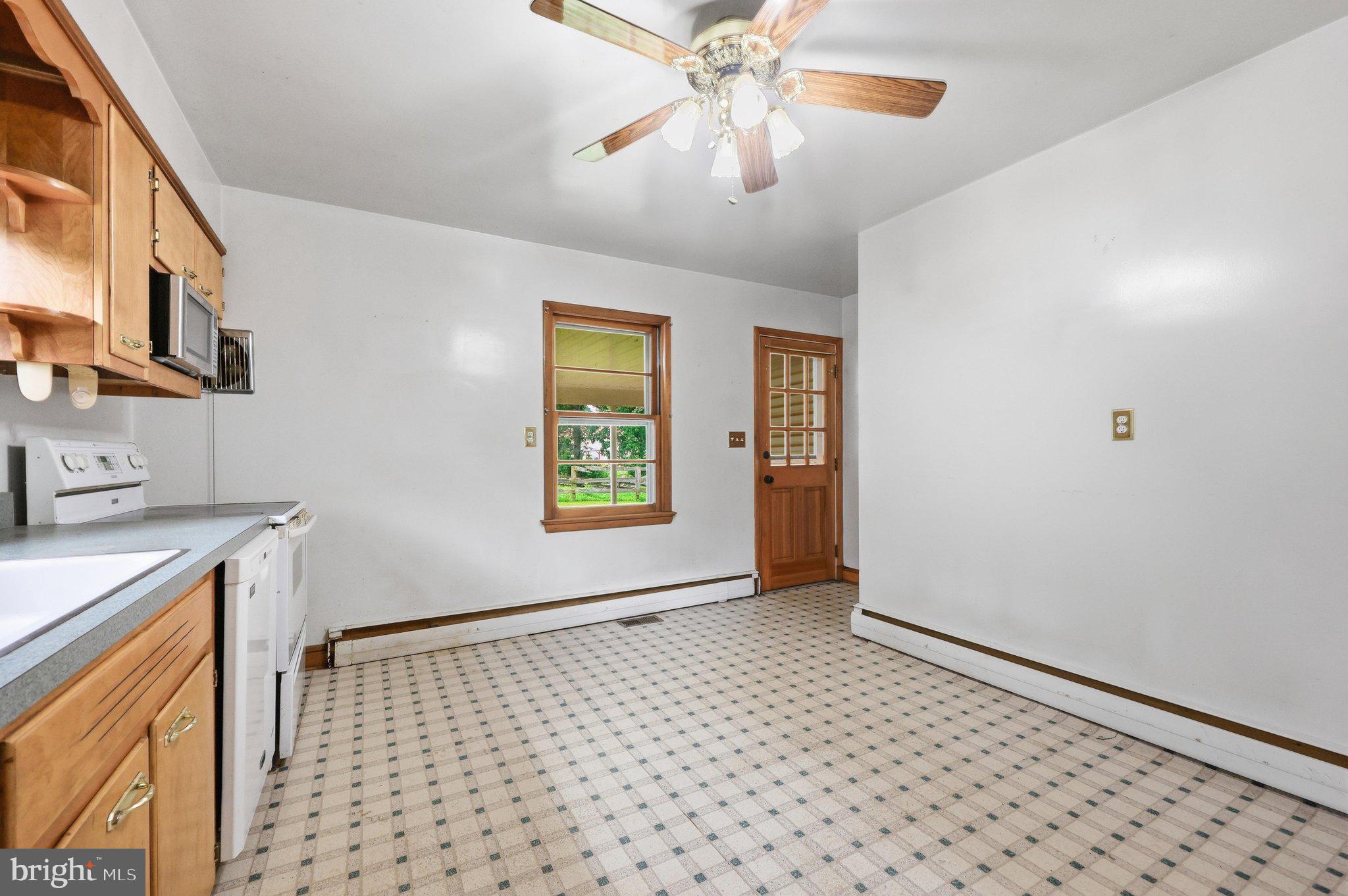 11703 Fingerboard Road Monrovia, MD 21770 - Photo 13 of 46 Kitchen