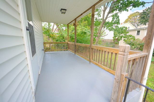 14 Walnut Street West Warwick, RI 02893 - Photo 4 of 11