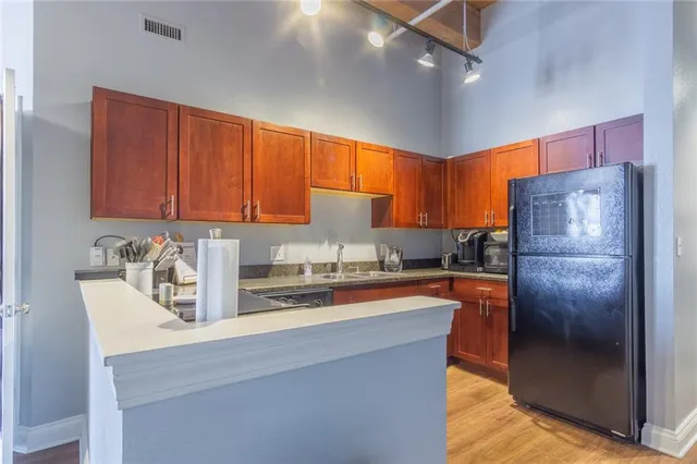 $169,000 | 308 West 8th Street, Unit 516, Kansas City, MO 64105