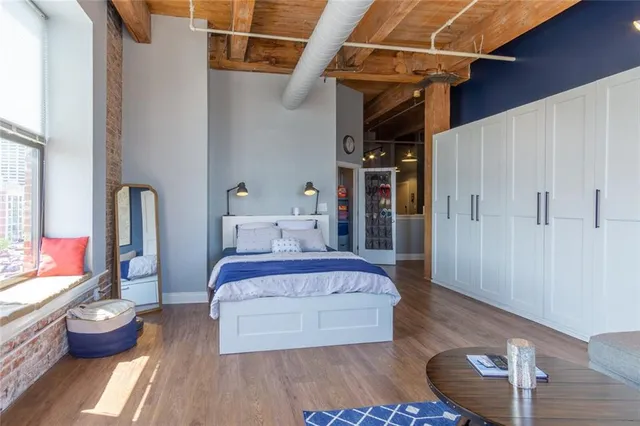 $169,000 | 308 West 8th Street, Unit 516, Kansas City, MO 64105