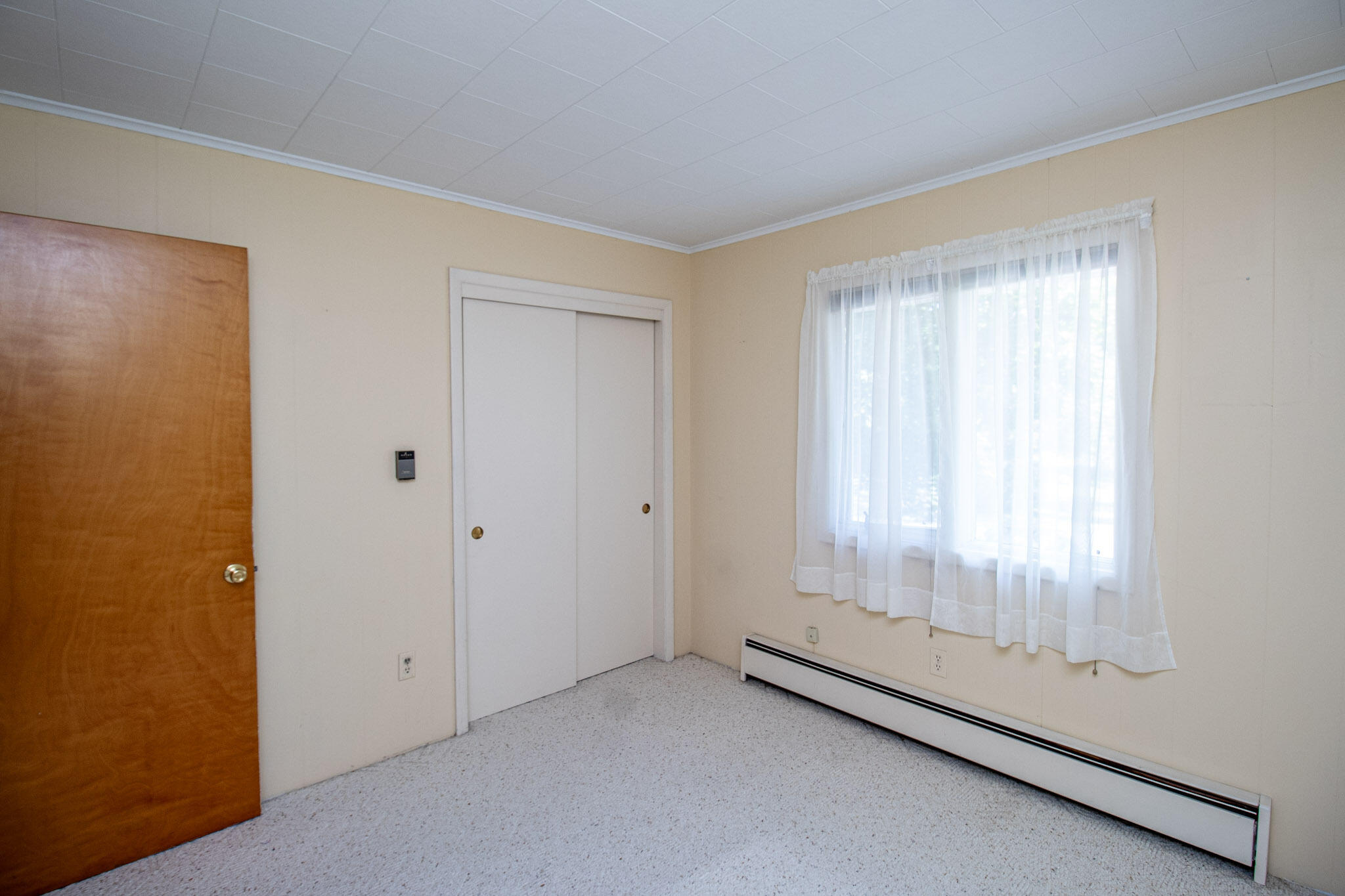 33 Addoms Street Plattsburgh, NY 12901 - Photo 17 of 34