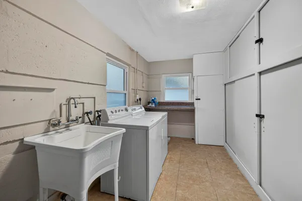 $3,700 | 2750 Southeast 3rd Street, Pompano Beach, FL 33062