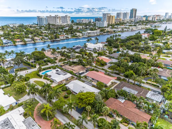 $3,700 | 2750 Southeast 3rd Street, Pompano Beach, FL 33062