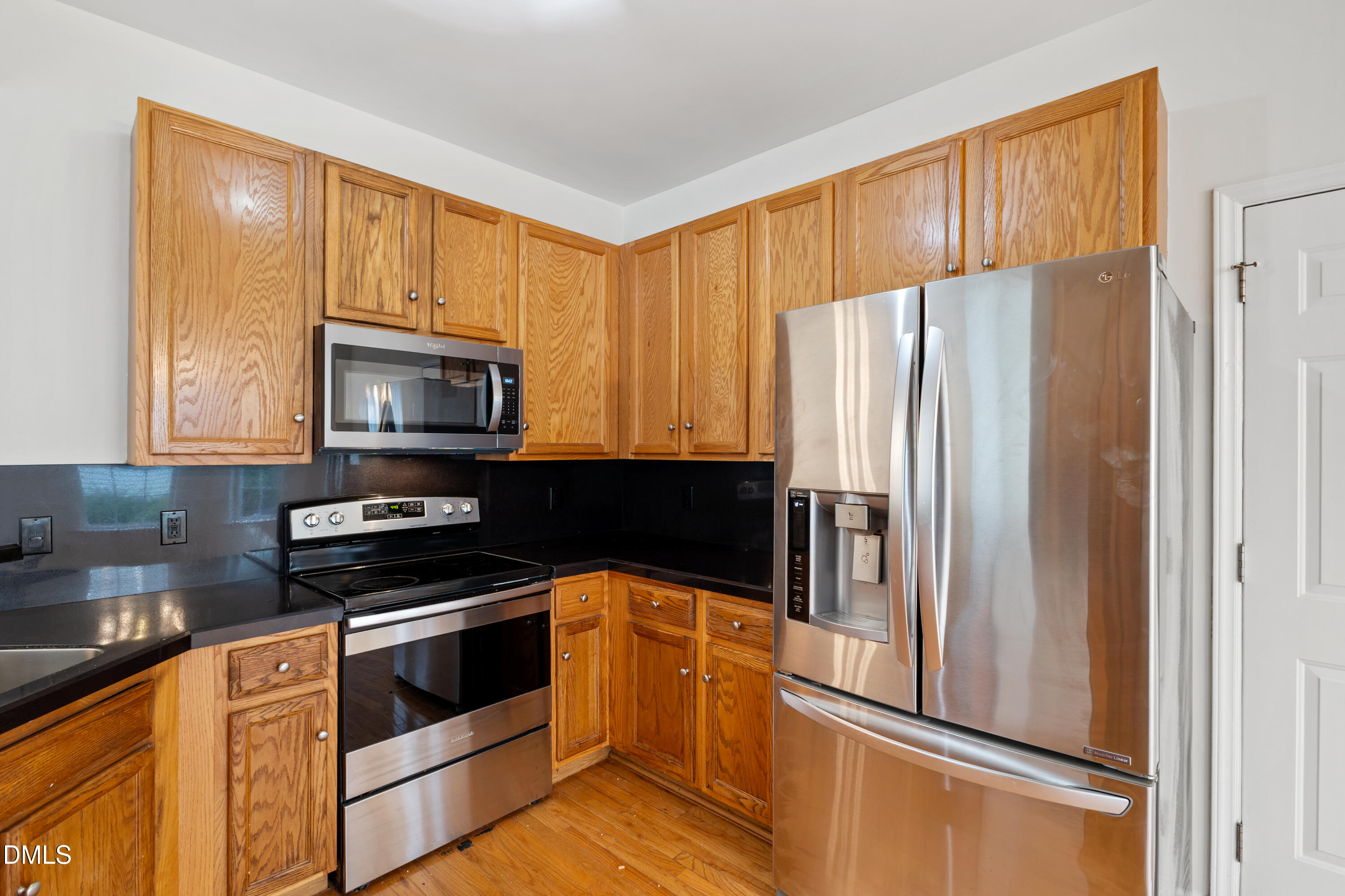 321 Seastone Street Raleigh, NC 27603 - Photo 11 of 40 CY1A4082
