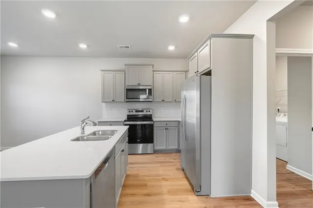 $349,900 | 11608 Winston Way, Hampton, GA 30228