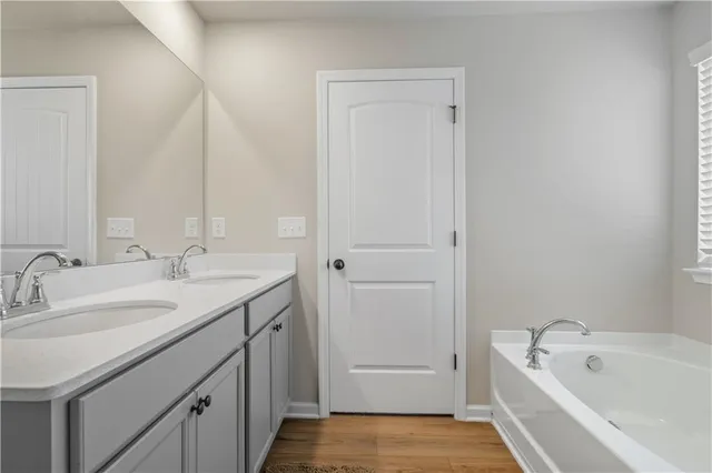 $349,900 | 11608 Winston Way, Hampton, GA 30228