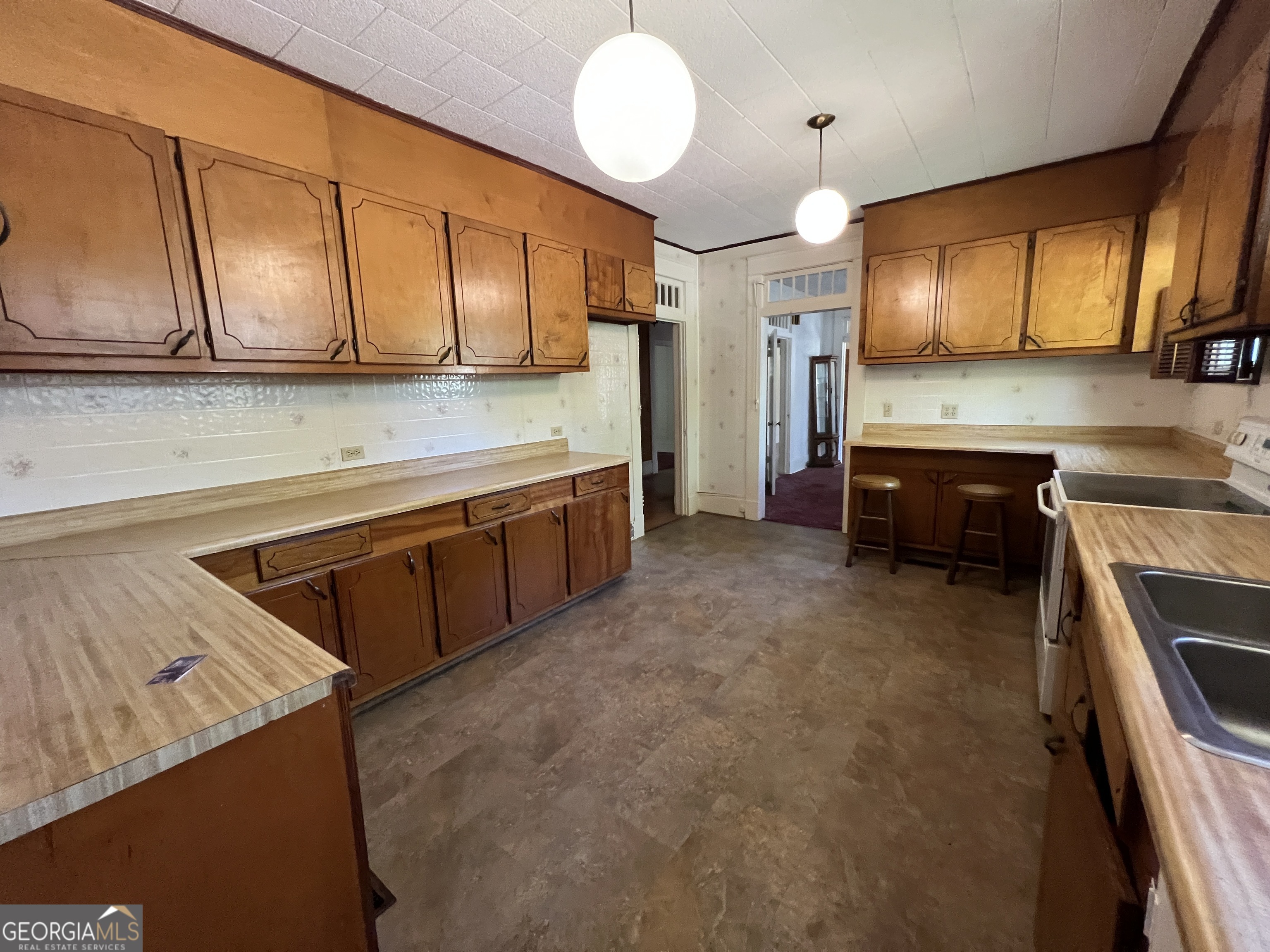 1604 Highway 29 West Point, GA 31833 - Photo 8 of 30