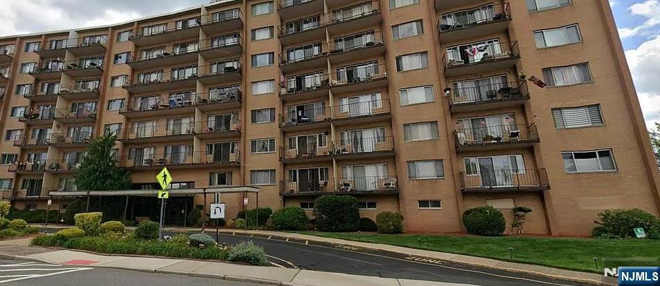 265 Main Street, Unit 506 Ridgefield Park, NJ 07660 - Photo 8 of 8 a view of a building