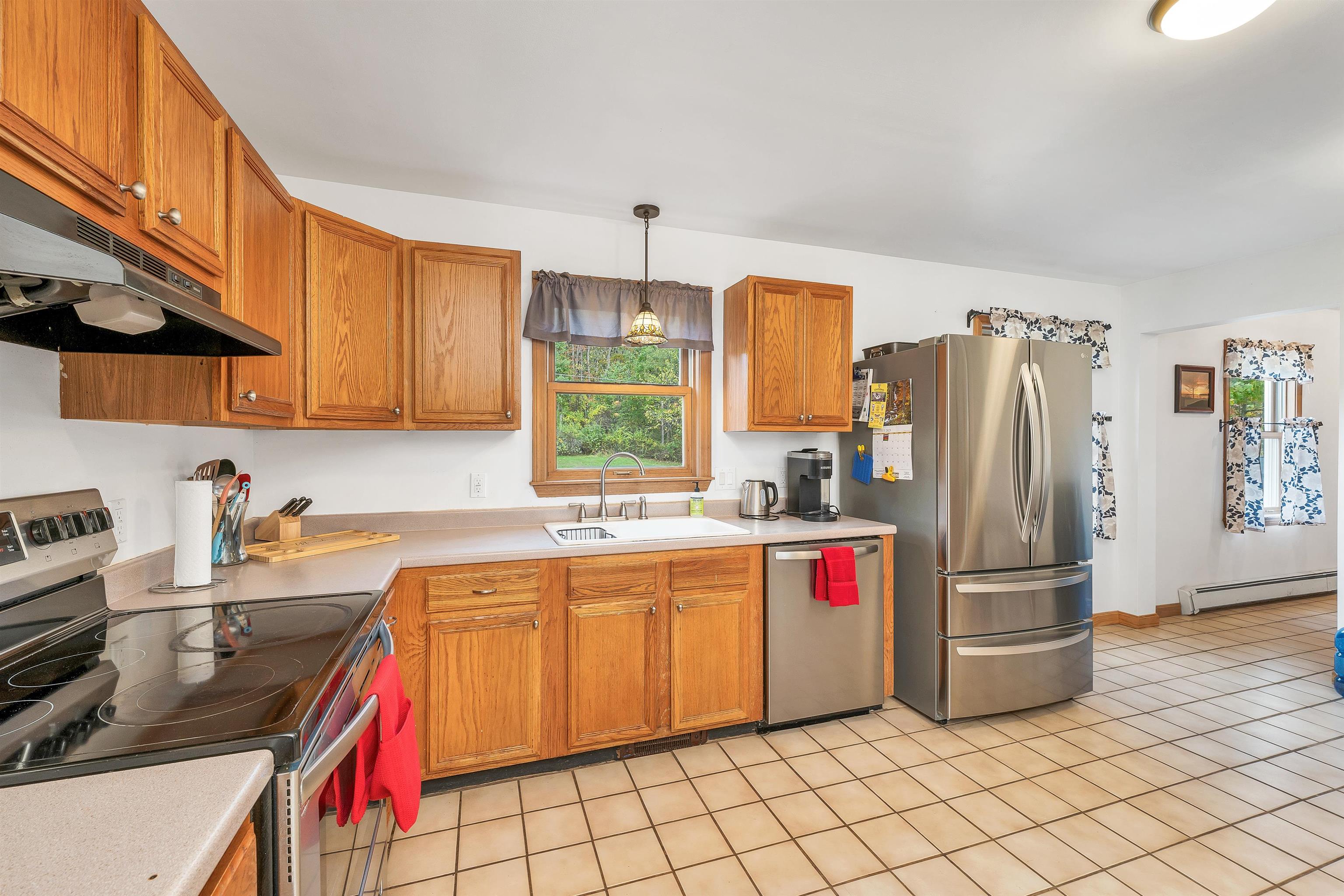 32 Eastman Shore Road South Laconia, NH 03246 - Photo 4 of 60