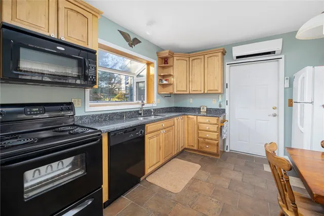 $859,000 | 130 Pequot Drive, Charlestown, RI 02813