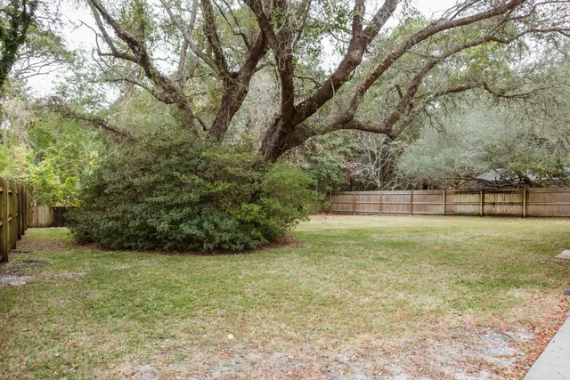 $2,995 | 16 Mariners Lane, Mary Esther, FL 32569