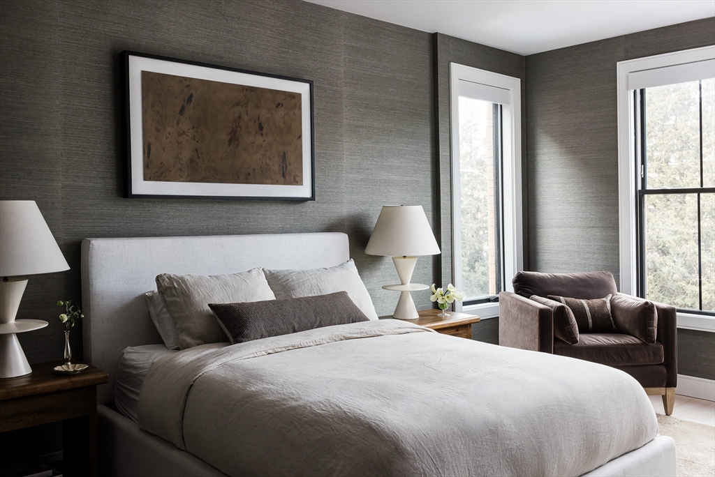 347 Maverick Street, Unit 5 Boston, MA 02128 - Photo 6 of 15 a bedroom with bed and a window