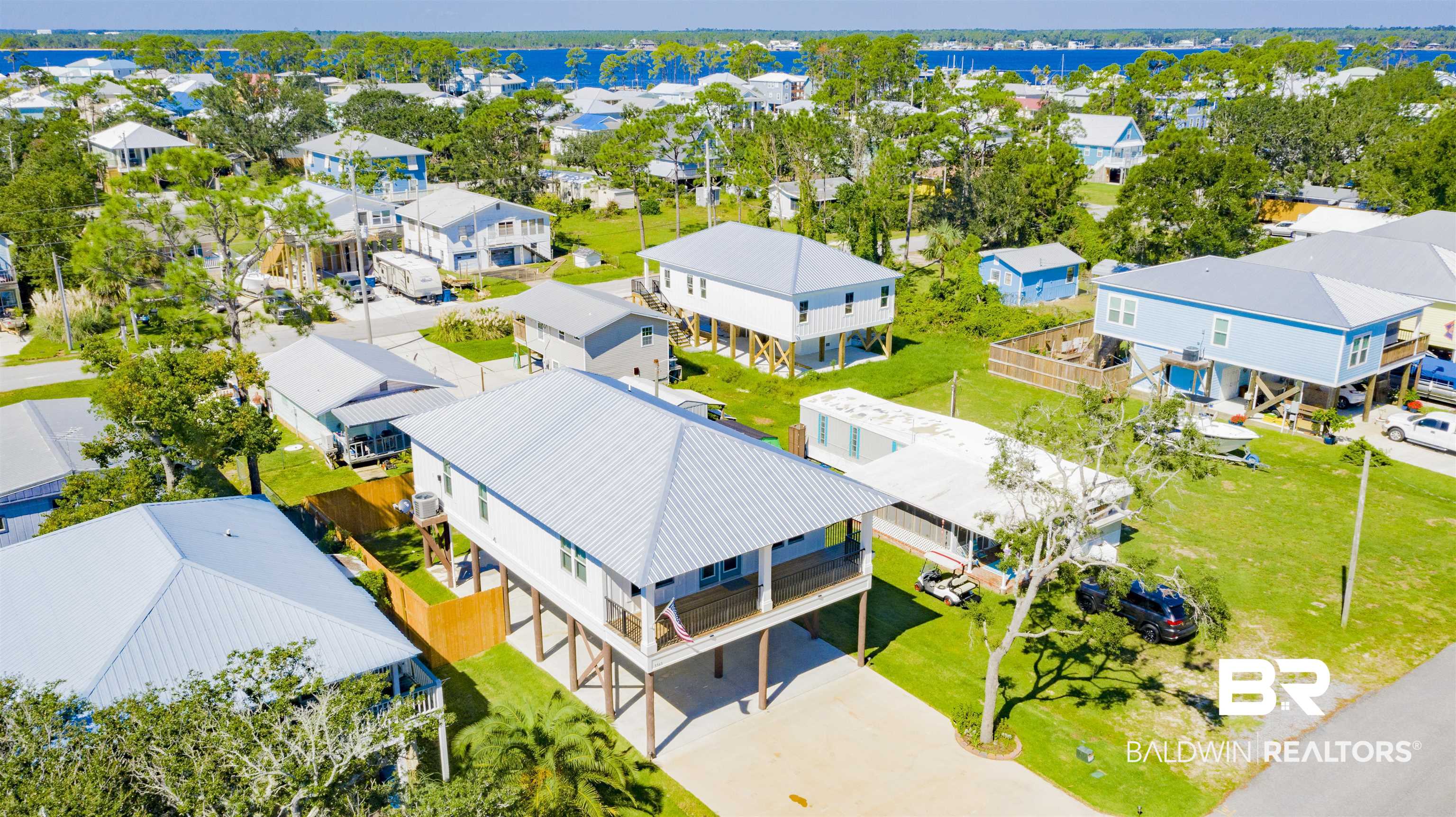 5563 Bear Point Avenue Orange Beach, AL 36561 - Photo 3 of 36