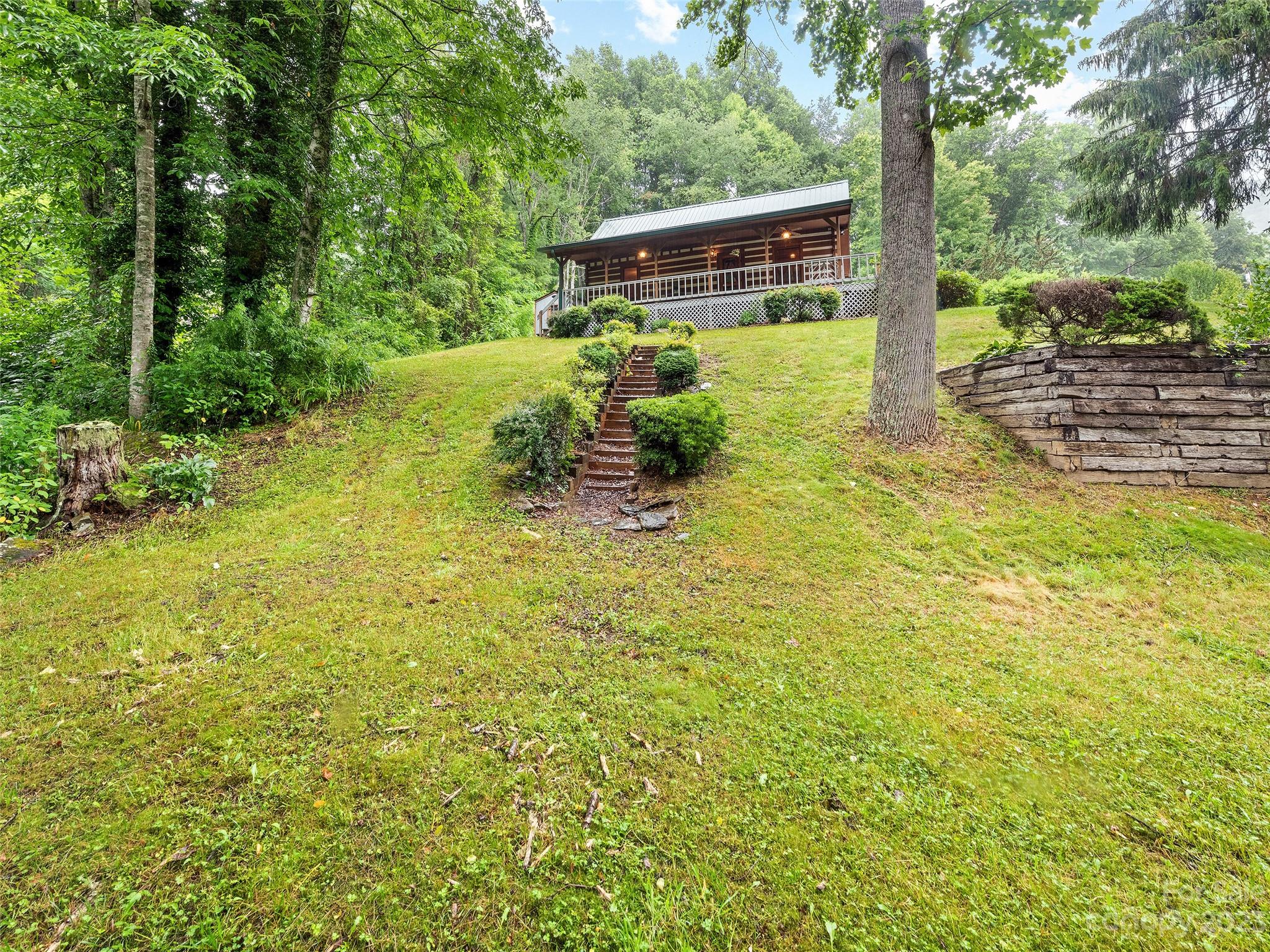 205 Columbus Cove Road Waynesville, NC 28785 - Photo 4 of 33 a view of outdoor space and yard