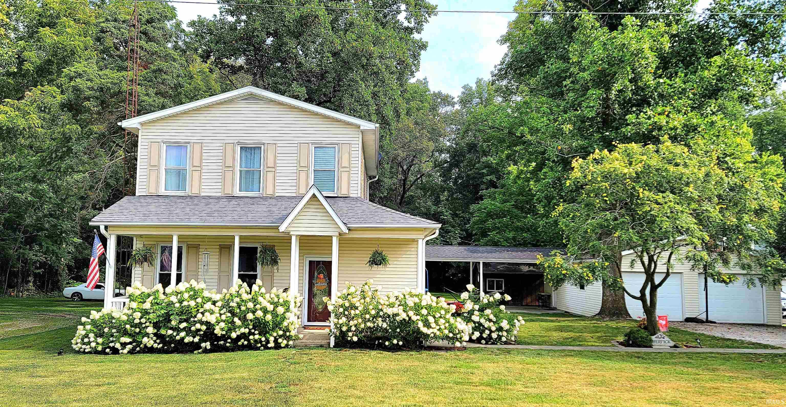 228 East Park Road Montgomery, IN 47558 - Photo 5 of 34