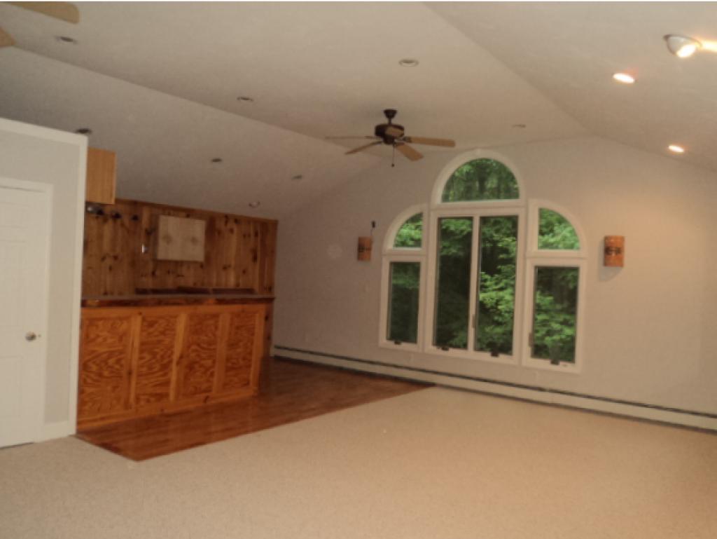 8 Pine Ridge Road Windham, NH 03087 - Photo 2 of 29