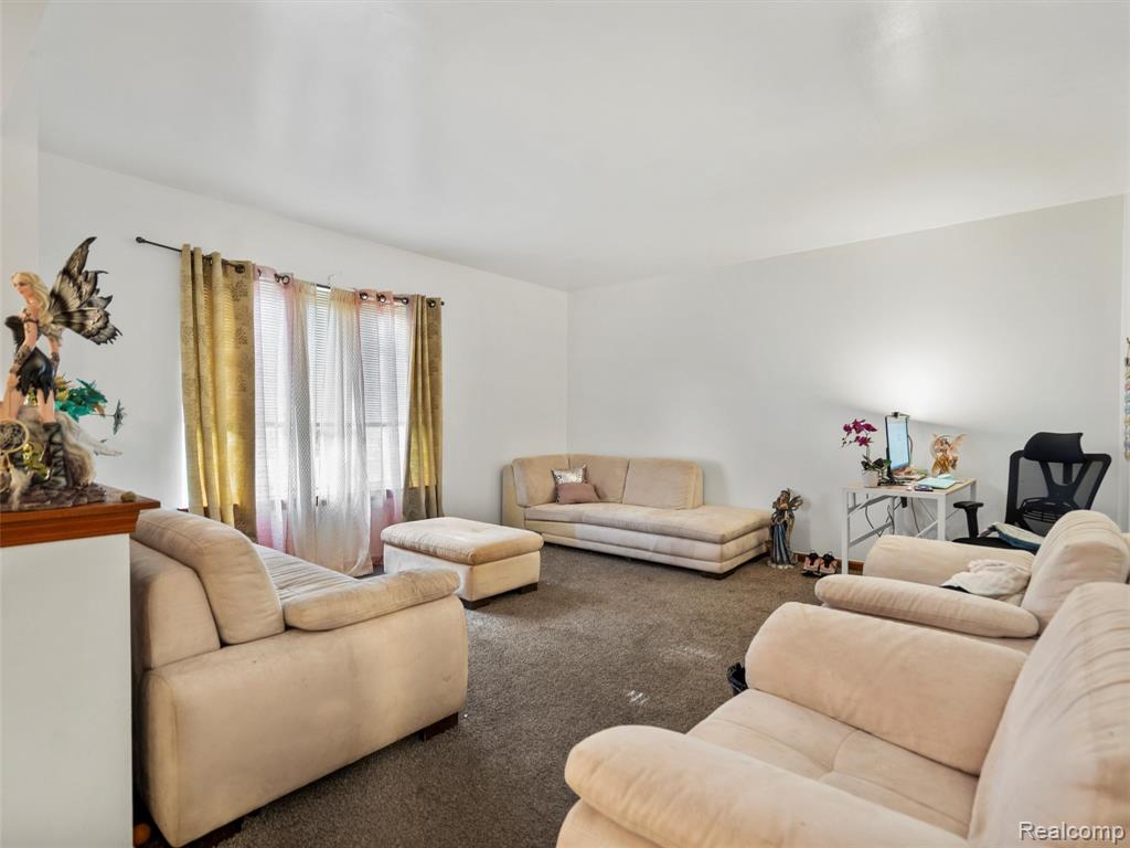 50695 Sass Road Chesterfield, MI 48047 - Photo 6 of 18