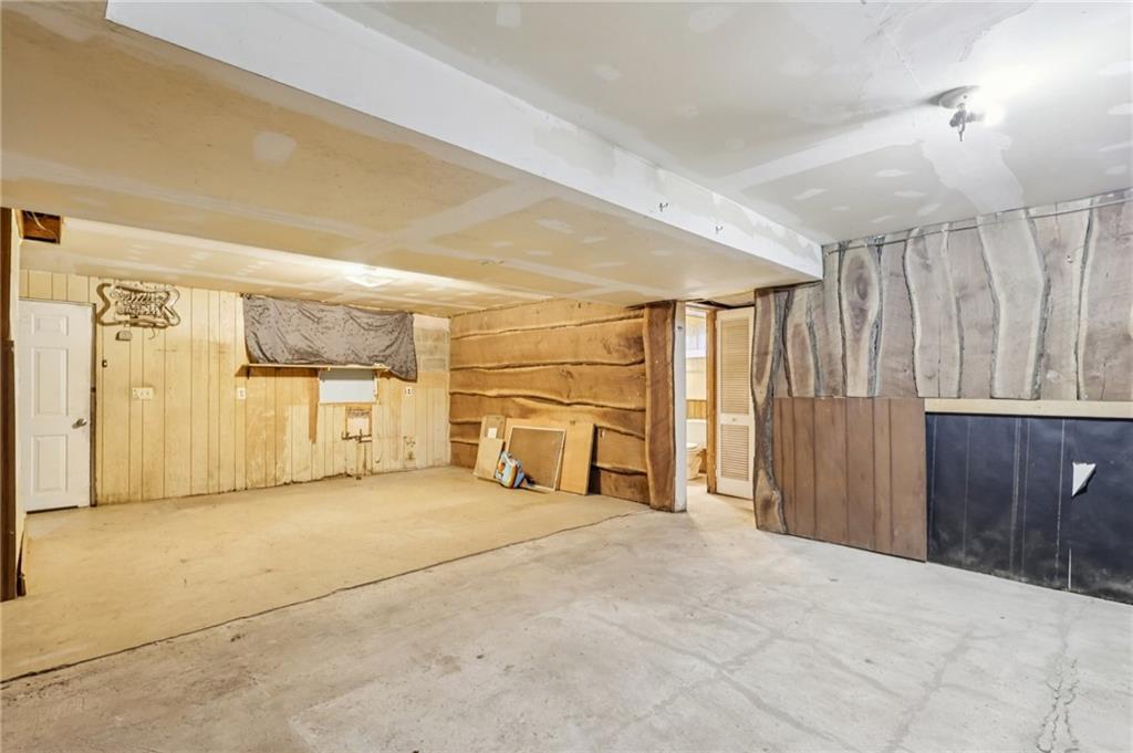 174 Whiteshill Road Rochester, PA 15074 - Photo 33 of 50 Gallery Image 33