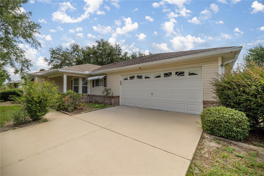 8485 Southwest 60th Circle Ocala, FL 34476 - Photo 3 of 22 a view of a large building