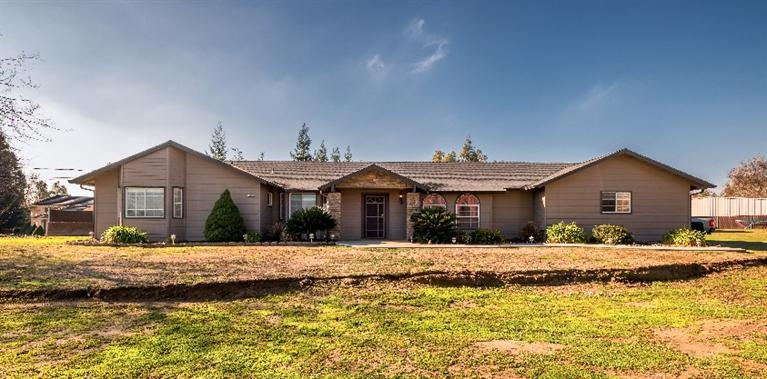 15506 Monreal Road Madera, CA 93636 - Photo 7 of 10 Gallery Image 7