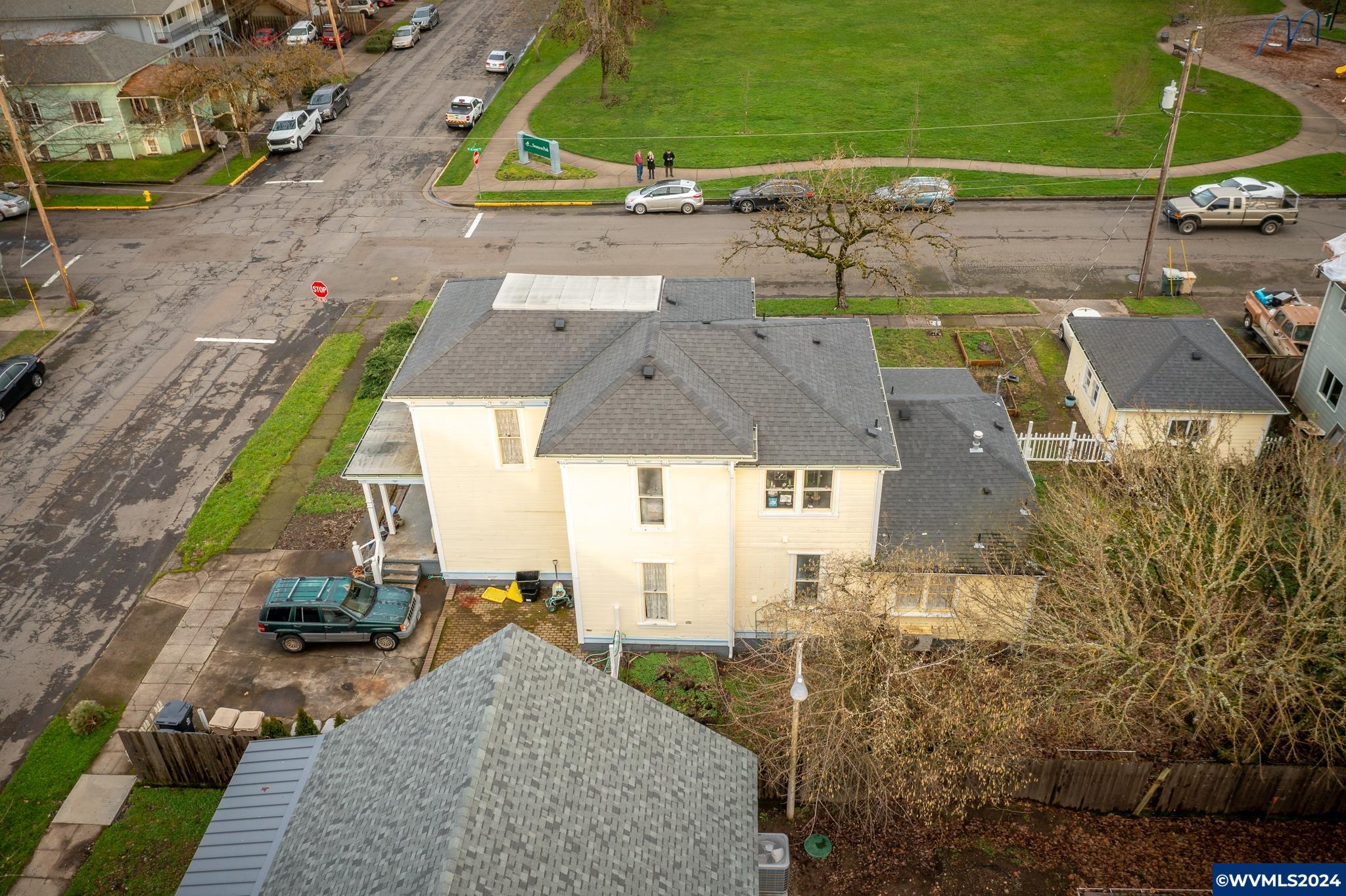 338 6th Avenue Southwest Albany, OR 97321 - Photo 18 of 41