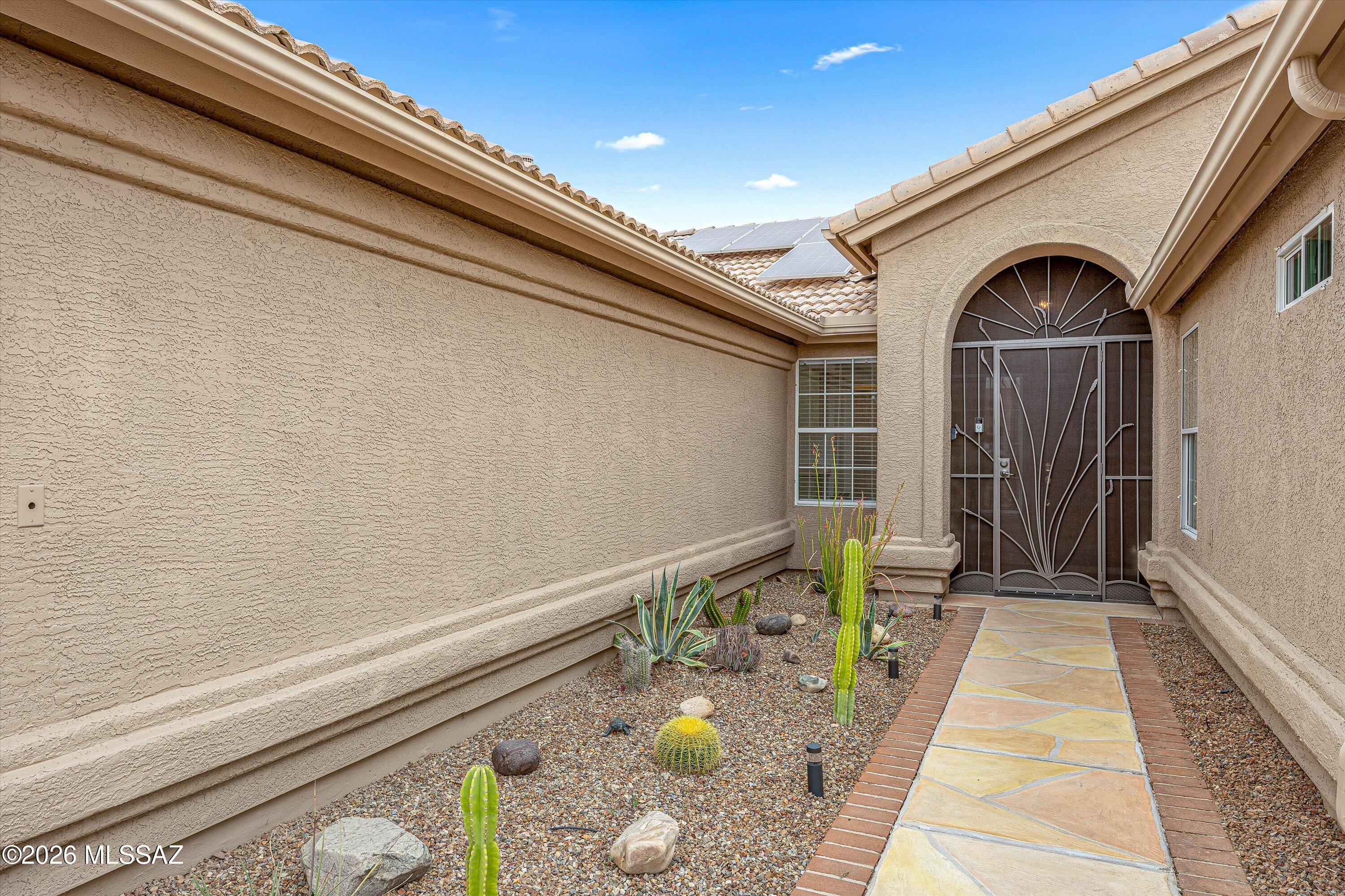 36967 South Ridgeview Boulevard Tucson, AZ 85739 - Photo 5 of 51 Decorative Screened Entrance