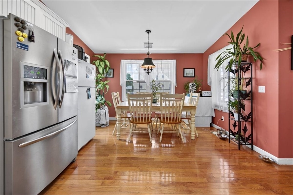 8 Alsop Street Fall River, MA 02723 - Photo 11 of 34