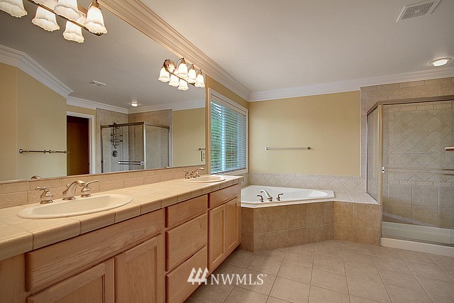 4420 241st Street Southeast Bothell, WA 98021 - Photo 9 of 12