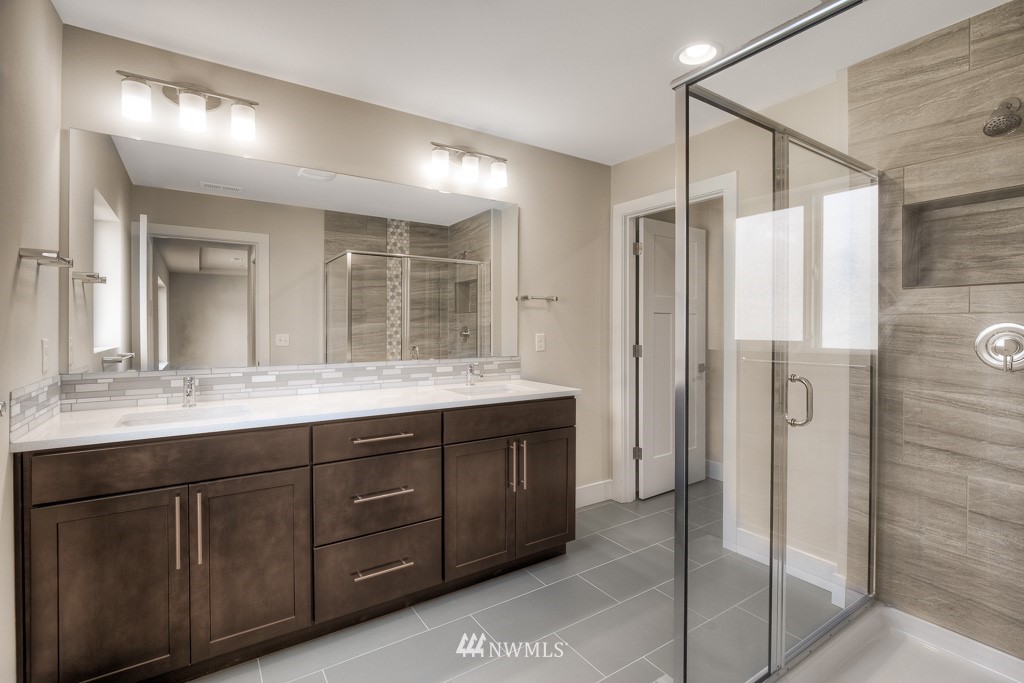 24144 39th Drive Southeast, Unit PH2 Bothell, WA 98021 - Photo 14 of 23