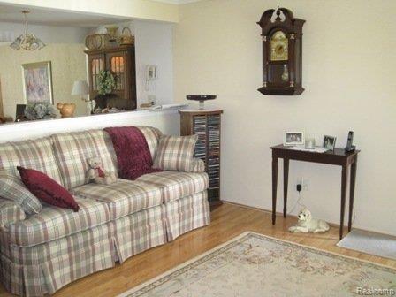 39775 Cheviot Road Canton, MI 48188 - Photo 6 of 13 Living Room view 2
