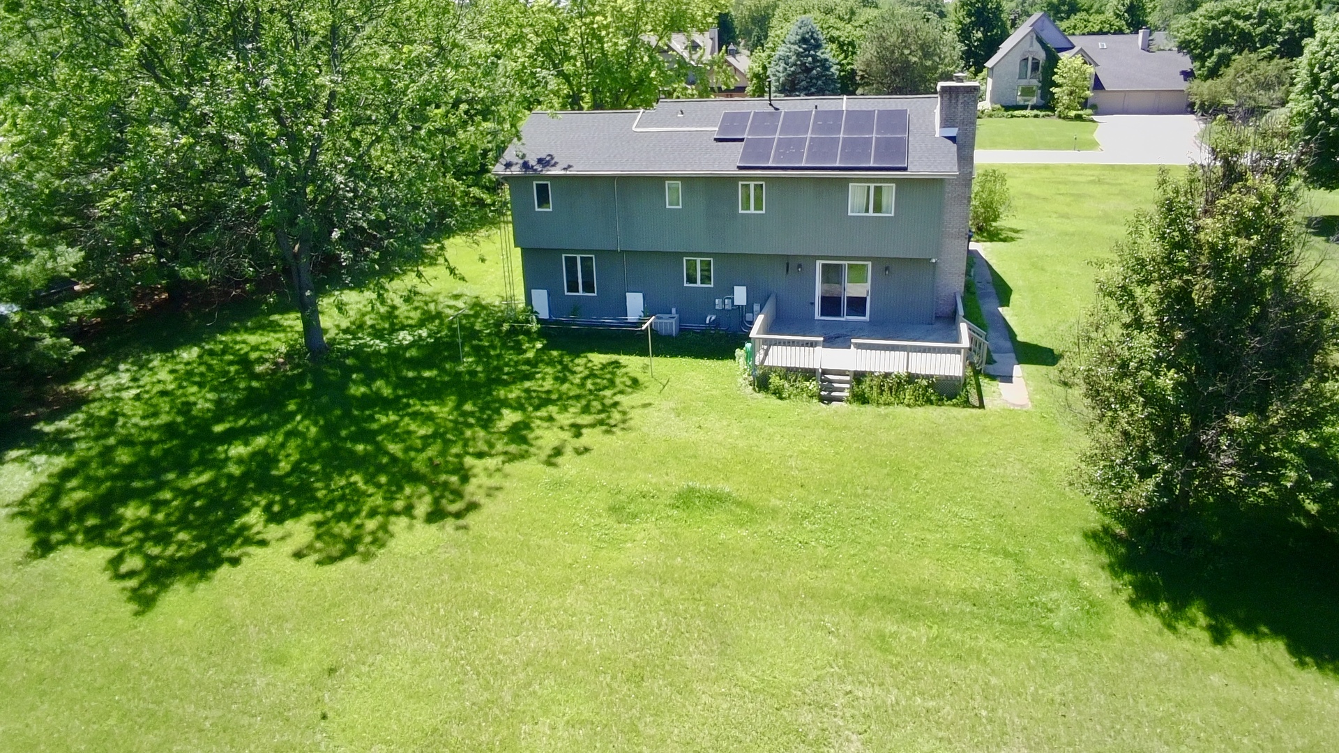 120 Grandin Road Morris, IL 60450 - Photo 3 of 38 an aerial view of a house with swimming pool garden and patio