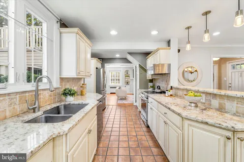 $775,000 | 570 Strathmore Road, Havertown, PA 19083