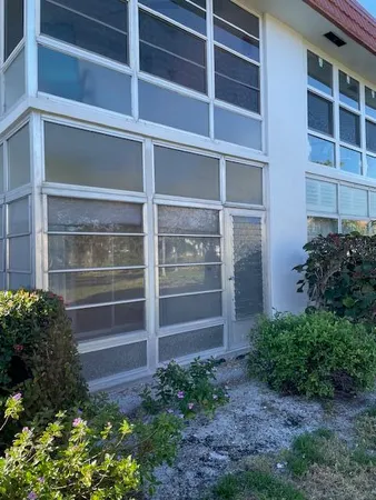 $1,400 | 2600 Southeast Ocean Boulevard Southeast, Unit A5, Stuart, FL 34996