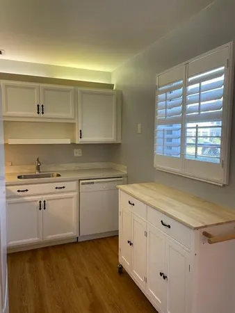 $1,400 | 2600 Southeast Ocean Boulevard Southeast, Unit A5, Stuart, FL 34996