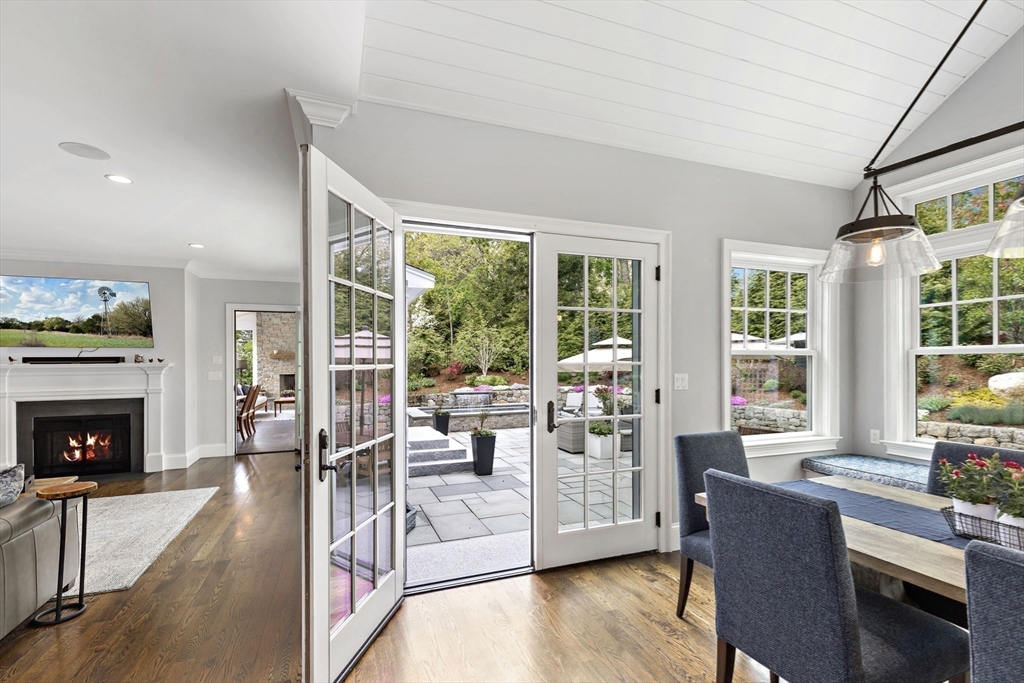 111 Martin Road Concord, MA 01742 - Photo 11 of 42