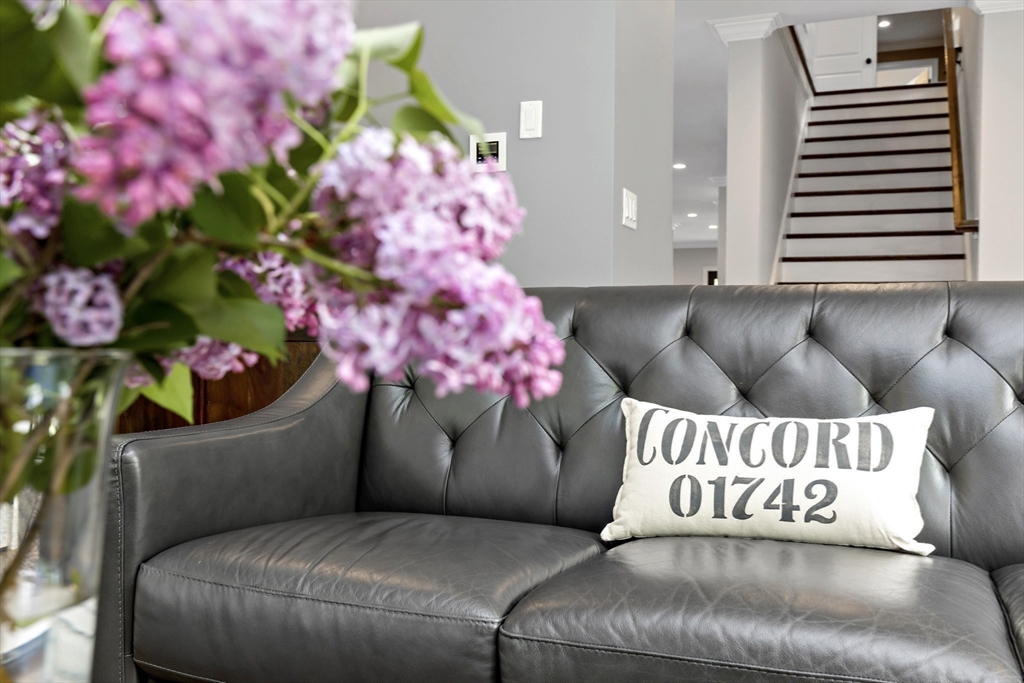 111 Martin Road Concord, MA 01742 - Photo 15 of 42