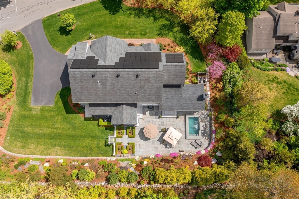 111 Martin Road Concord, MA 01742 - Photo 2 of 42