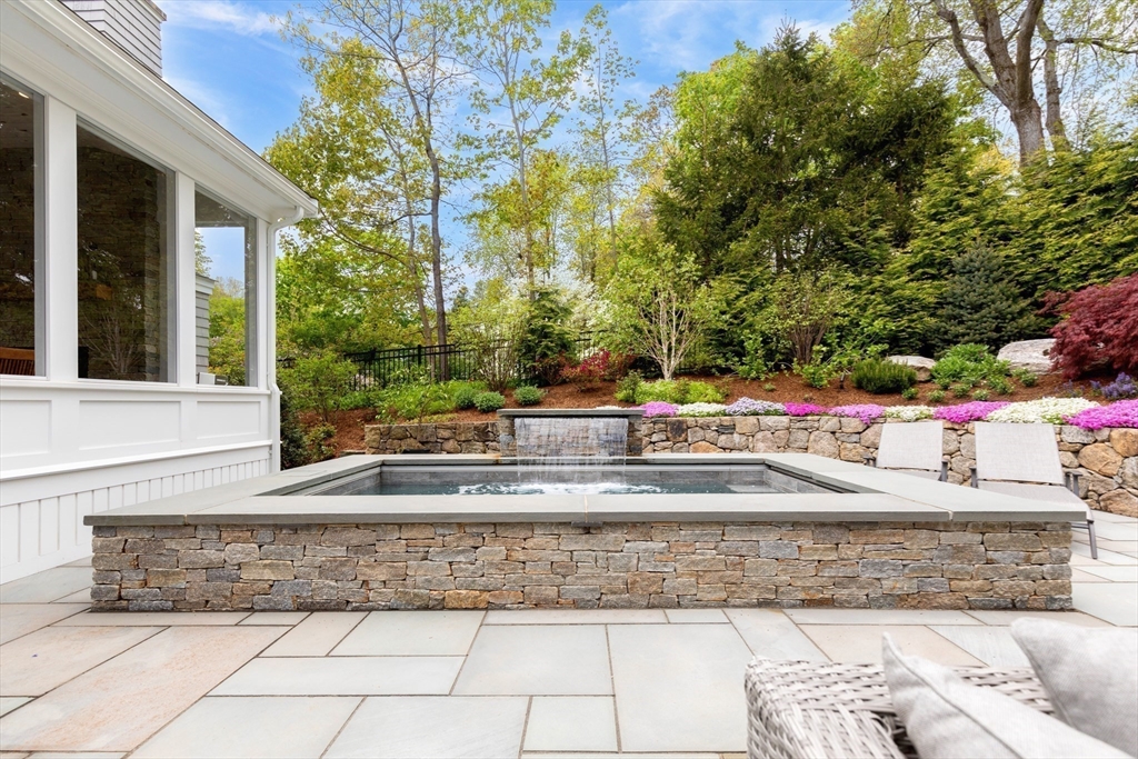 111 Martin Road Concord, MA 01742 - Photo 35 of 42