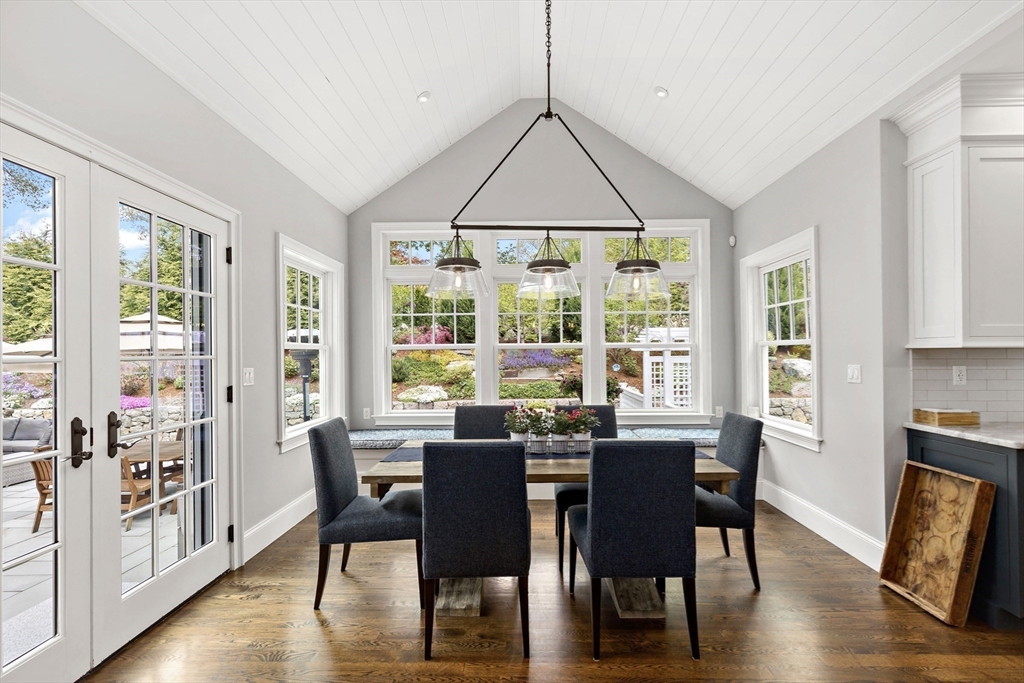 111 Martin Road Concord, MA 01742 - Photo 7 of 42