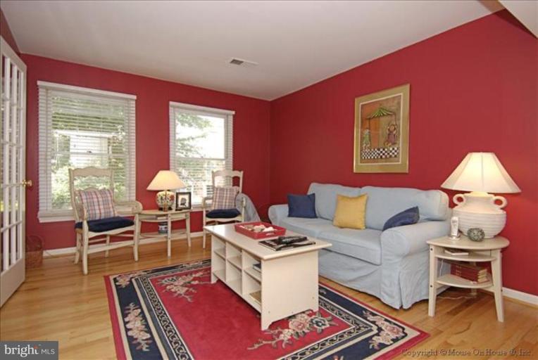 7208 Evans Mill Road McLean, VA 22101 - Photo 16 of 19 Bedroom #3